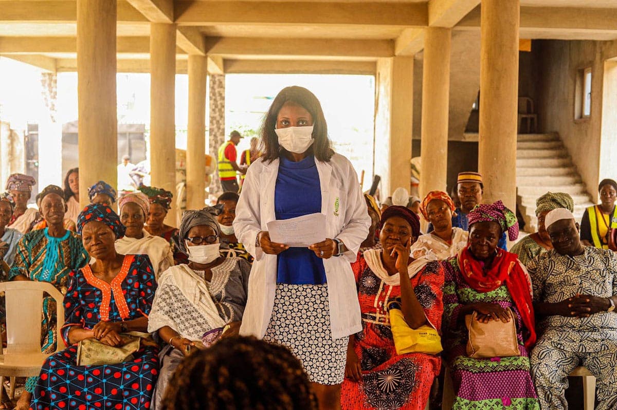 Healthcare briefing session for a large community group